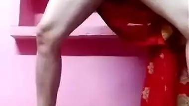 Village horny bhabhi rubbing hairy pussy