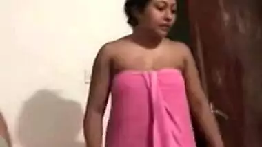 Sexy lankan Wife Video